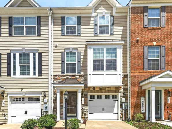 7 Thomasson Ct, Capitol Heights, MD 20743