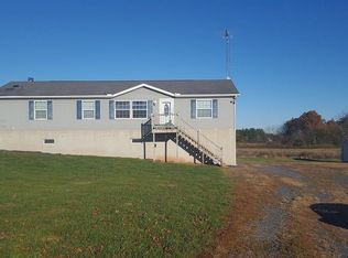 940 Hoffman Home Rd, Gettysburg, PA 17325