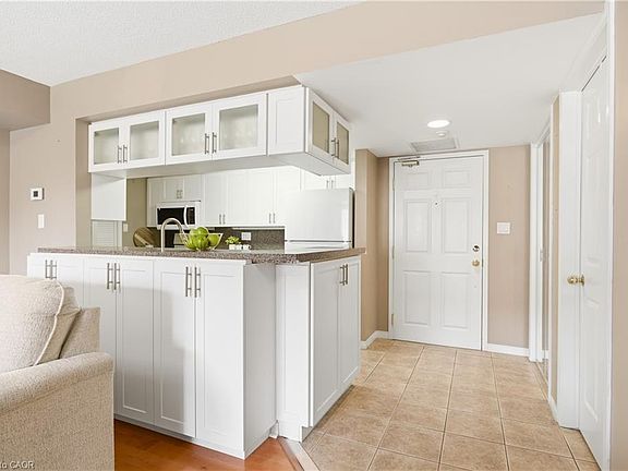 4th image of 216 Plains Rd W #F304