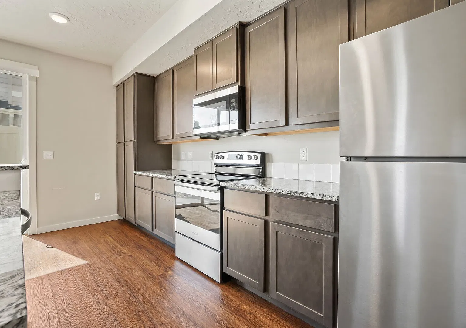 Beautiful Home in Garden City! — Photo 1