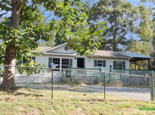 427 Choctaw Rd, Jefferson, TX 75657