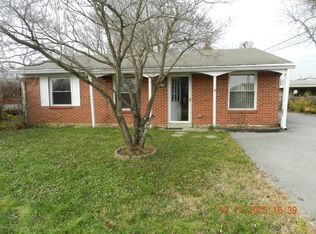 206 Hillview Blvd, Louisville, KY 40229