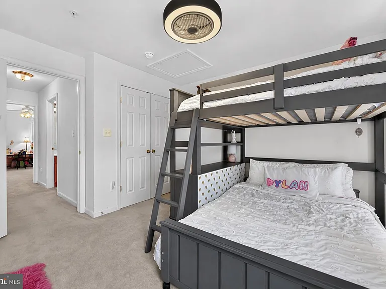 43081 Zander Ter — Photo 49