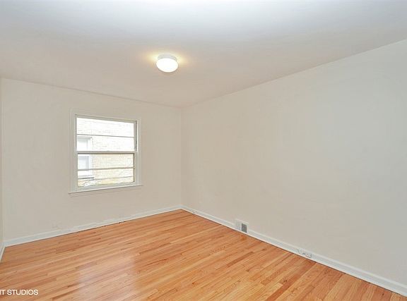 5th image of 6537 N Hoyne Ave #1N