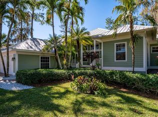 4001 Reflection Ct, Naples, FL 34109