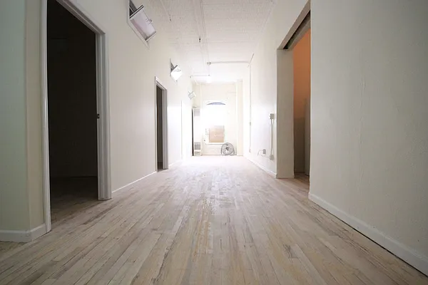 Rented by Nooklyn NYC LLC | media 40