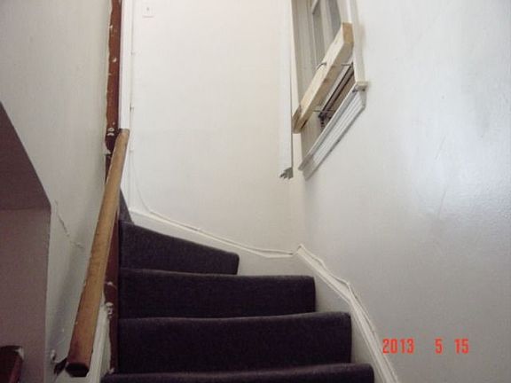 5th image of 9711 S Hoxie Ave