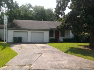 4608 Forest Dr, Port Arthur, TX 77642