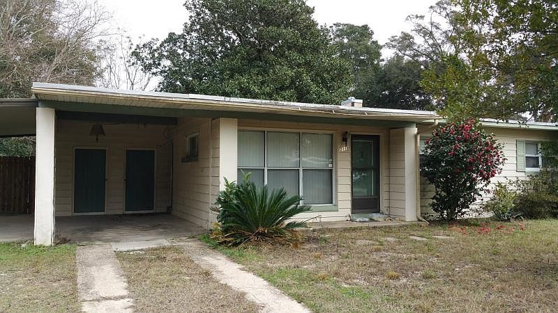 1st image of 211 Aquamarine Ave