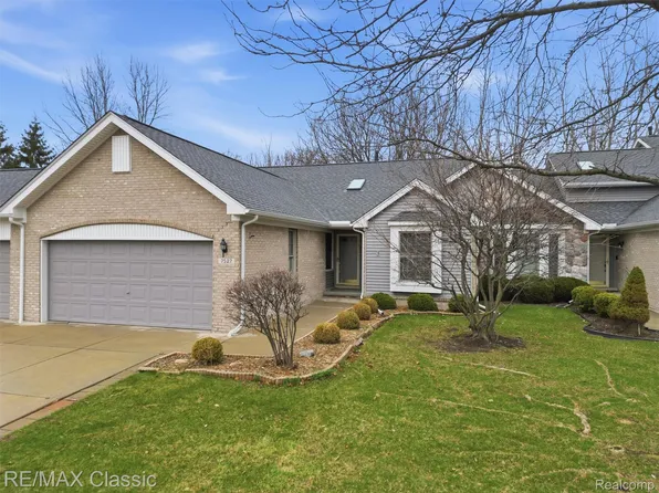 7527 Green Meadow Ln #115, Canton, MI 48187