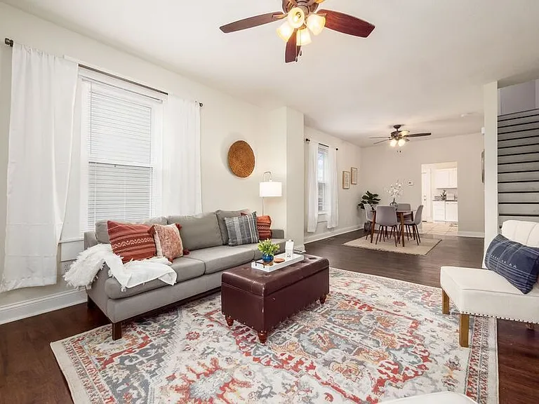 561 Kimball Pl — Photo 5