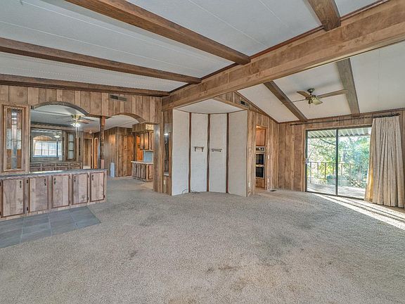 5th image of 4420 Pleasant Valley Rd Unit 116