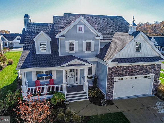 3rd image of 157 Tylers Cir #15