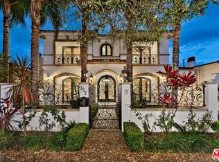 332 S Almont Dr, Beverly Hills, CA 90211