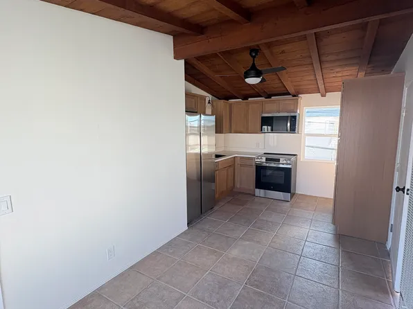 119 Avenida Del Poniente APT C, San Clemente, CA 92672