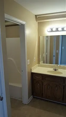 3885 Northeast Dr #E — Photo 13