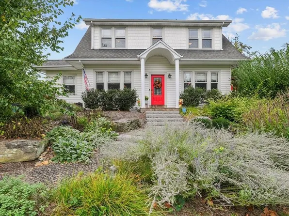 11 Maple Avenue, Orangeburg, NY 10962