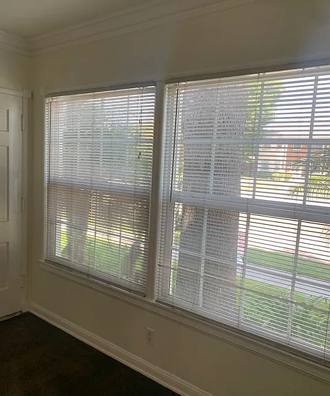 1304 W Alameda Ave — Photo 4