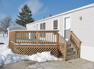 38003 Chilver Ave, Clinton Township, MI 48038