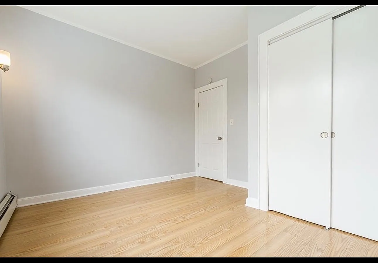 2 bed, $1,800 — Photo 2