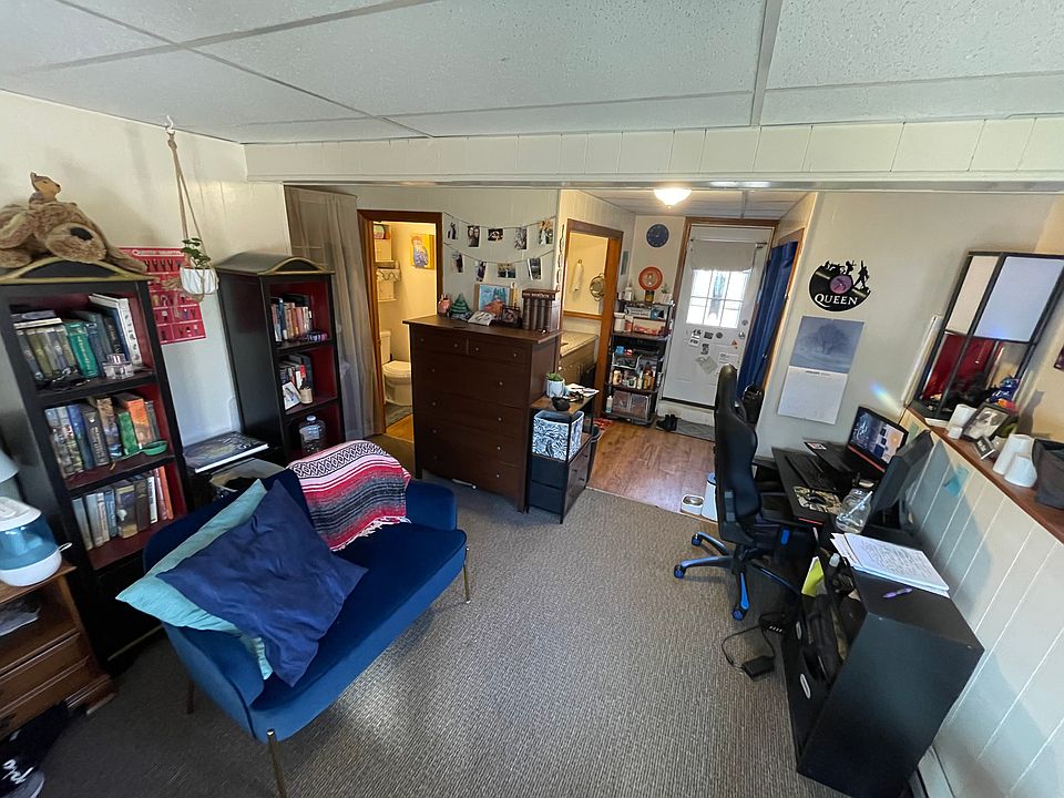 1st image of 6 Water St APT 3