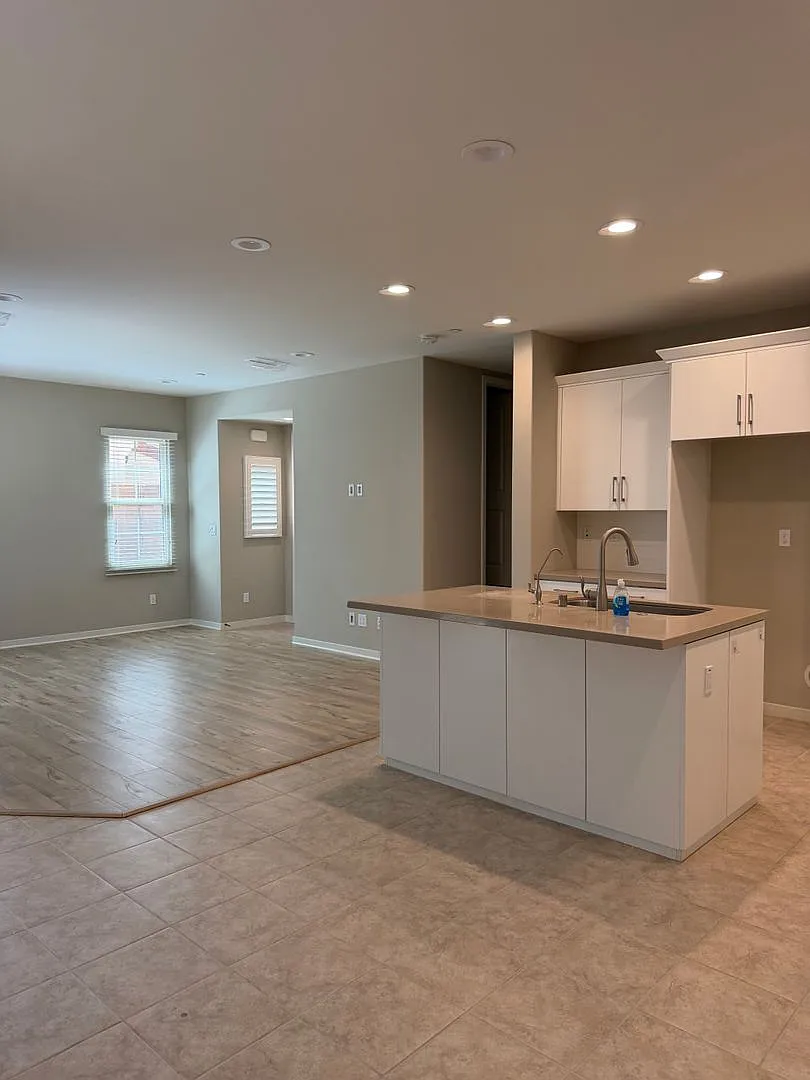 3 Bed, 2.5 Bath Condo- 122 Excursion — Photo 4