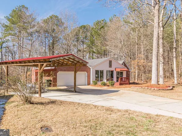 1077 Coach Bobby Dodd Rd, Dallas, GA 30132