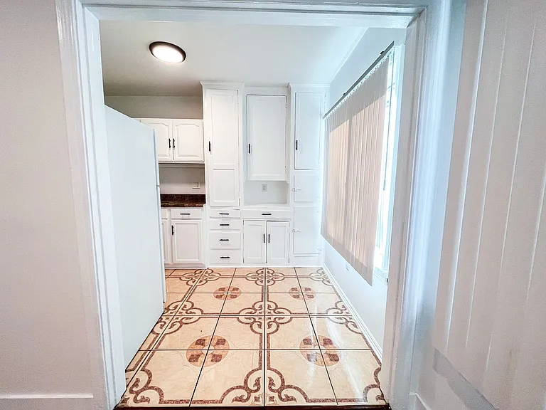 445 1/4 N Occidental Blvd #445-1/4A — Photo 10