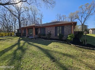 14 Hummingbird Cv, Jackson, TN 38305