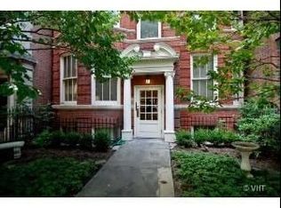 1216 N Astor St APT 3B, Chicago, IL