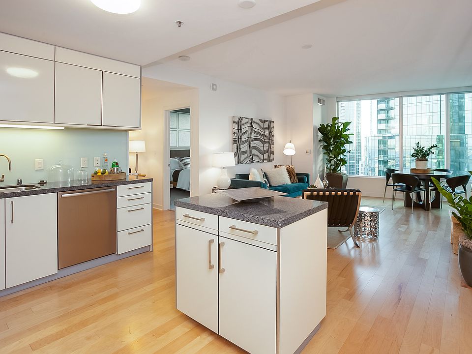 1st image of 338 Spear St Unit 26G