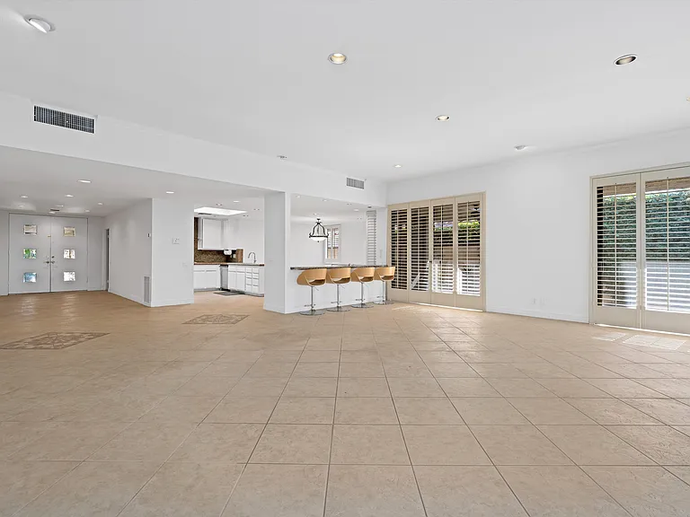 75 Colgate Dr — Photo 14