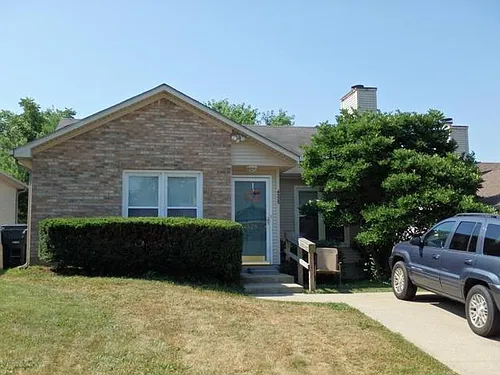 4525 Hartland Pkwy Photo 1
