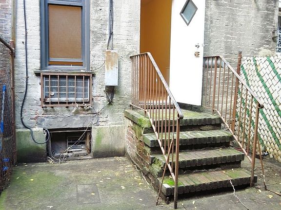 5th image of 415 E 81st St APT 1C