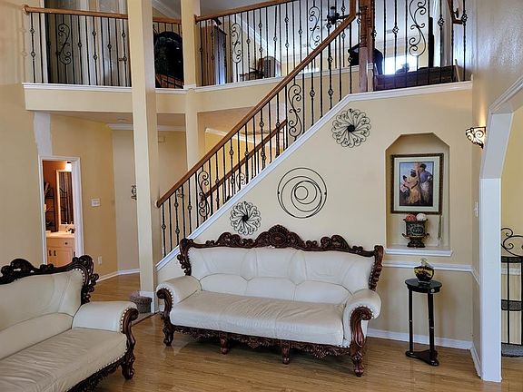 4th image of 5022 Lark Creek Ct