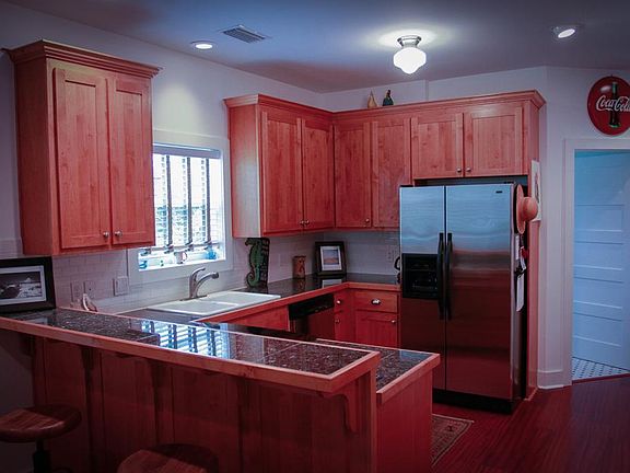 5th image of 132 Sawyer Ln