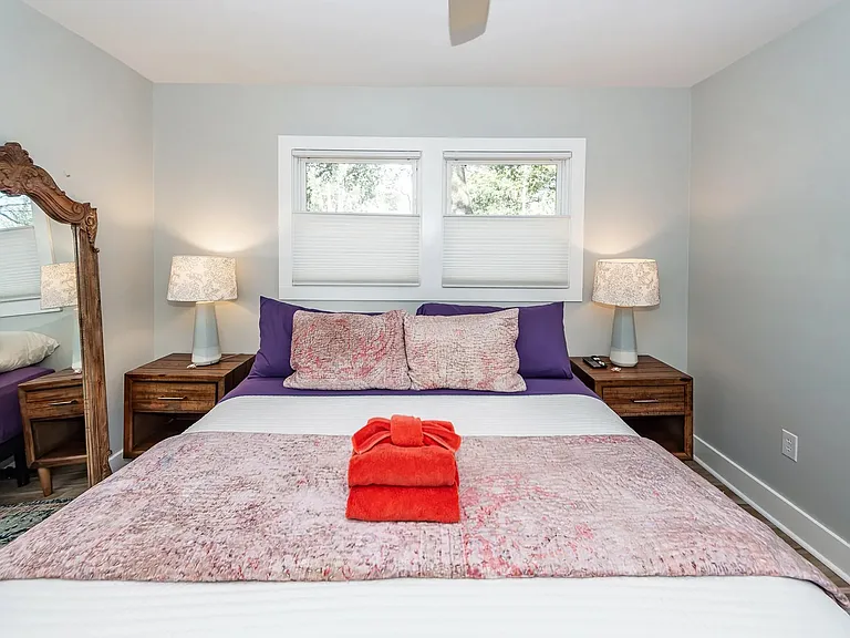 1511 Larry St — Photo 30