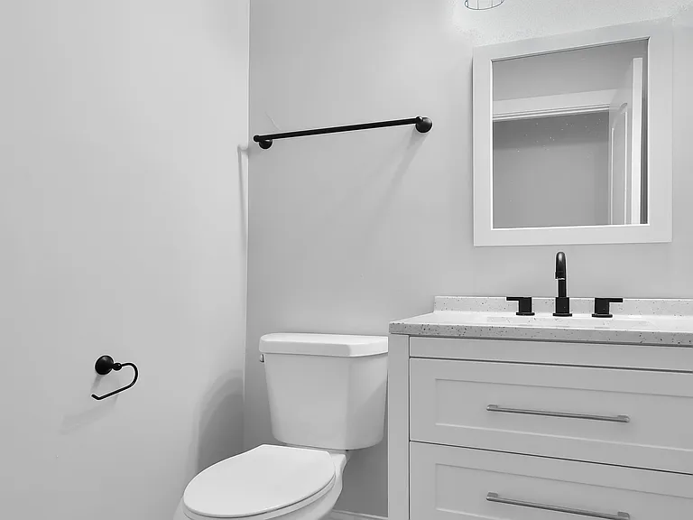 545 W 3rd Ave #545 — Photo 9