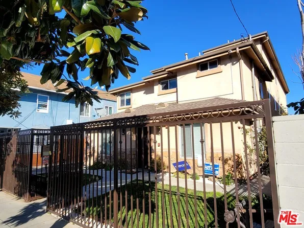 887 E 40th Pl #3, Los Angeles, CA 90011