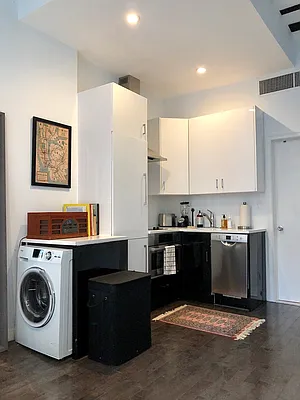 Rented by Compass | media 12