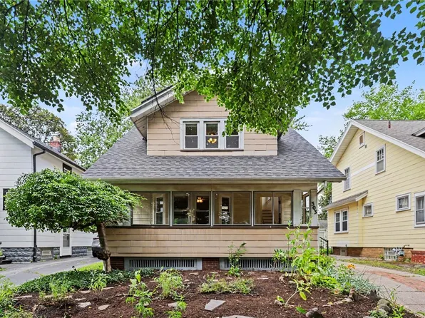303 Marion St, Rochester, NY 14610