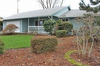 1st image of 156 SE 33rd Ave