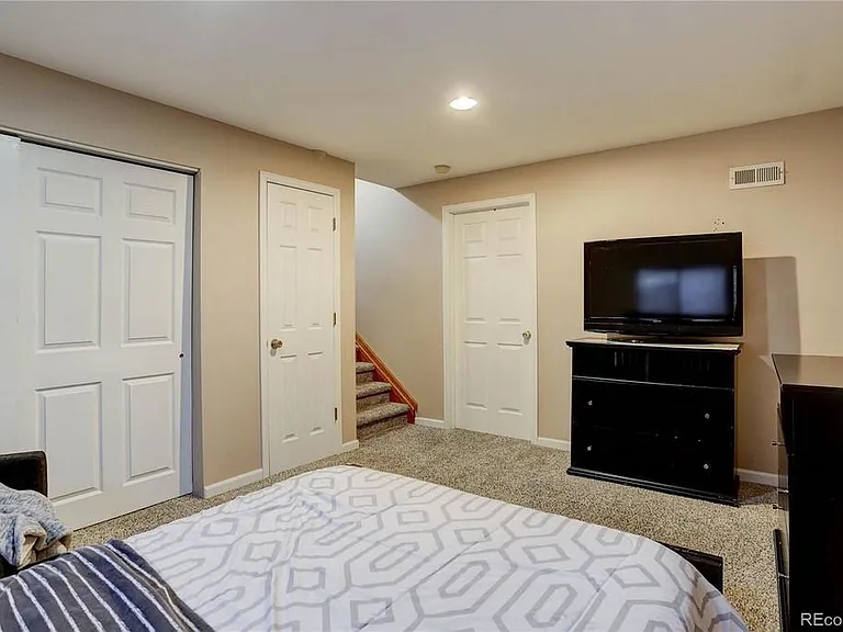 9691 Autumnwood Pl — Photo 10