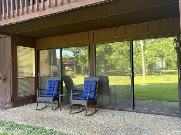 107 Molokai Vlg #B, Diamondhead, MS 39525