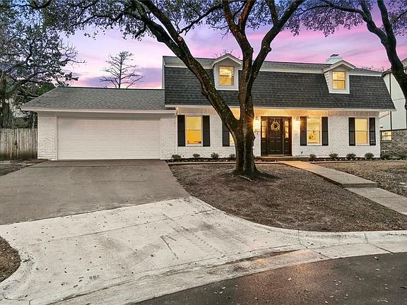2nd image of 404 Rocky Canyon Ct