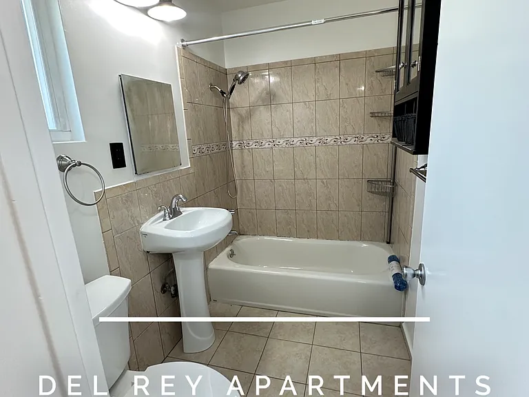 526 S 1st Ave #11 — Photo 18