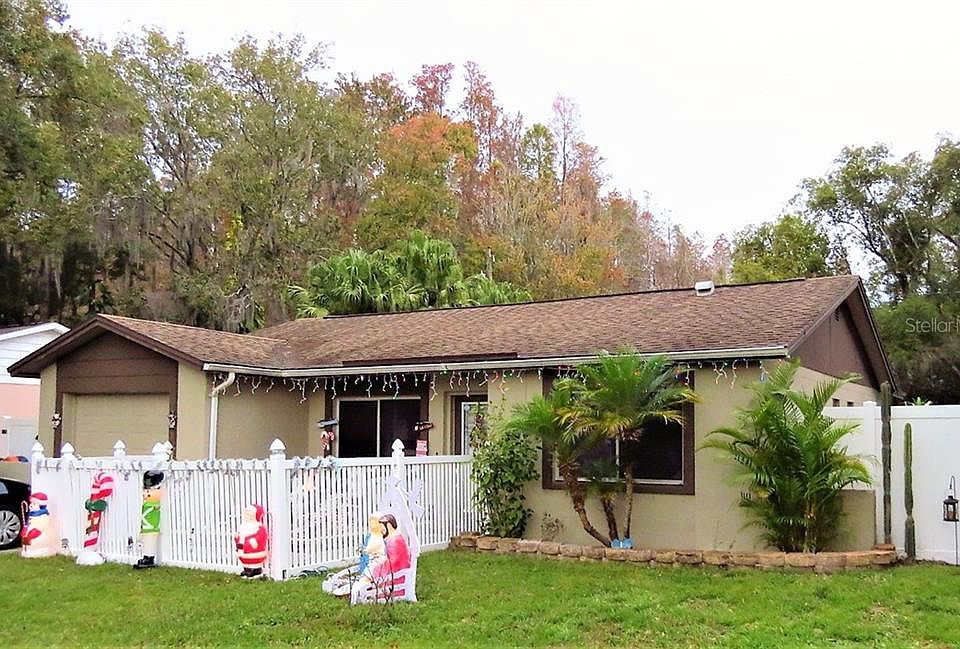 1st image of 21433 Northwood Dr