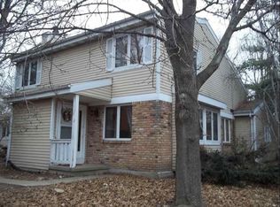 19 Firestone Ct, Madison, WI 53717