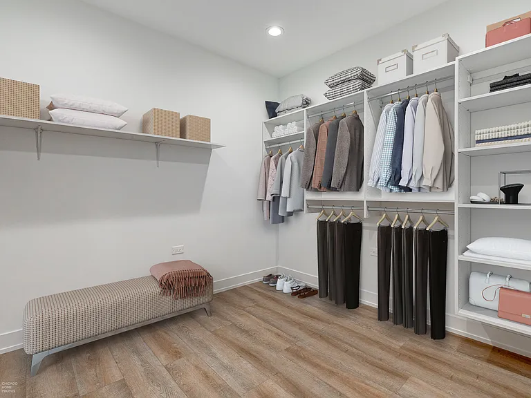 2813 W Belmont Ave #304 — Photo 11