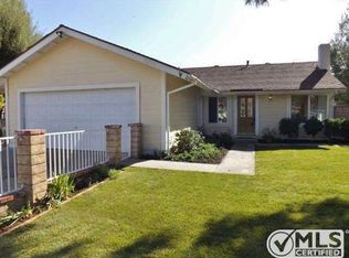 22100 Alaya Dr, Santa Clarita, CA 91350